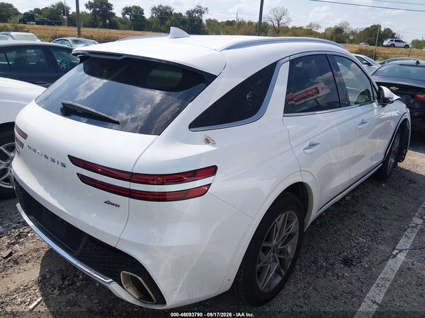 2025 GENESIS GV70 2.5T AWD — I4