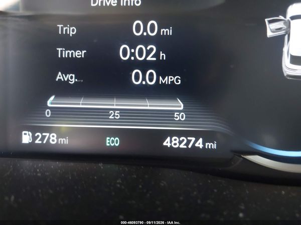 2025 GENESIS GV70 2.5T AWD — I118