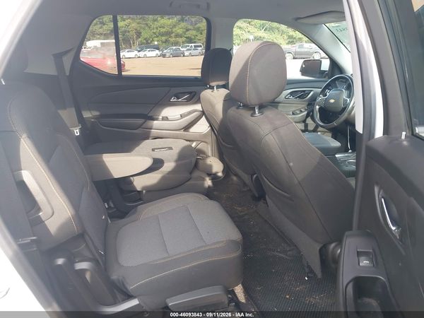 2018 CHEVROLET TRAVERSE 2FL — I8