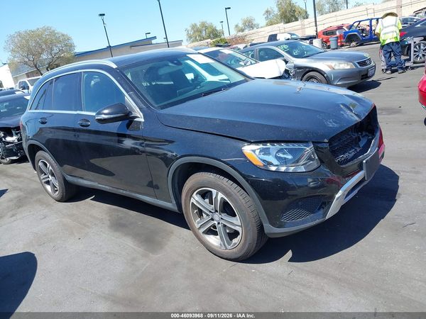 2016 MERCEDES-BENZ GLC 300 GLC300 — I1
