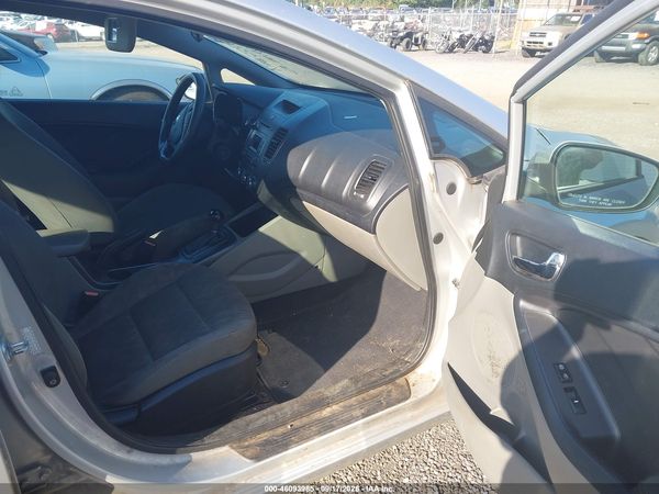 2016 KIA FORTE LX — I5