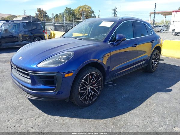 2022 PORSCHE MACAN — I2