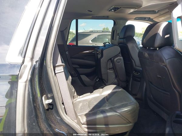 2018 CADILLAC ESCALADE PREMIUM LUXURY — I8
