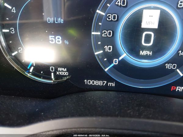 2018 CADILLAC ESCALADE PREMIUM LUXURY — I118