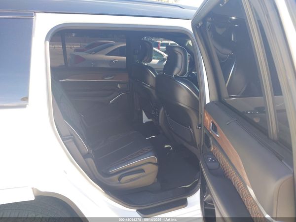 2025 JEEP GRAND CHEROKEE L SUMMIT 4X4 — I8