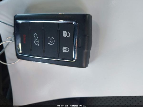 2025 JEEP GRAND CHEROKEE L SUMMIT 4X4 — I11