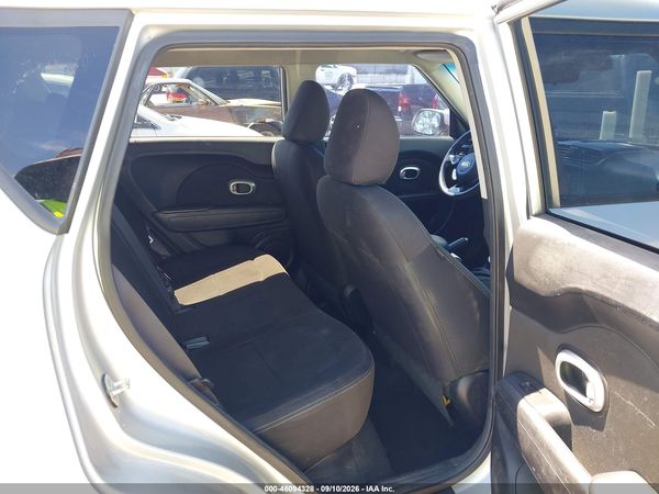 2018 KIA SOUL Base