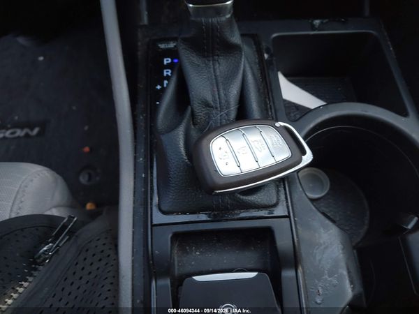 2020 HYUNDAI TUCSON SEL — I11