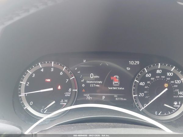 2021 TOYOTA HIGHLANDER XLE — I7