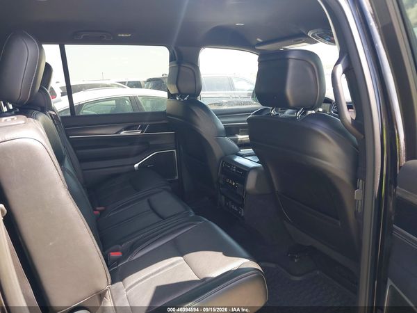 2024 JEEP WAGONEER L SERIES II 4X4 — I8