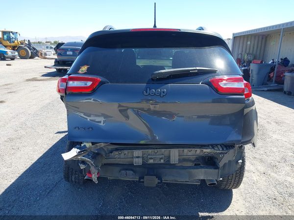 2016 JEEP CHEROKEE TRAILHAWK — I119