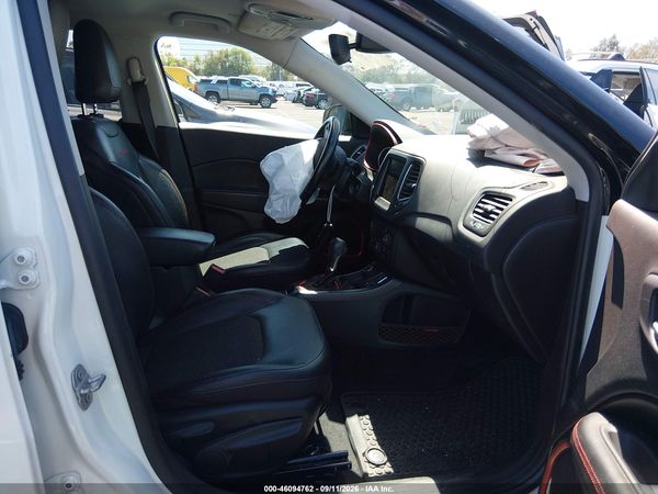 2019 JEEP COMPASS TRAILHAWK 4X4 — I5