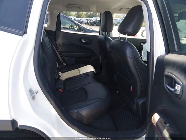 2019 JEEP COMPASS TRAILHAWK 4X4 — I8