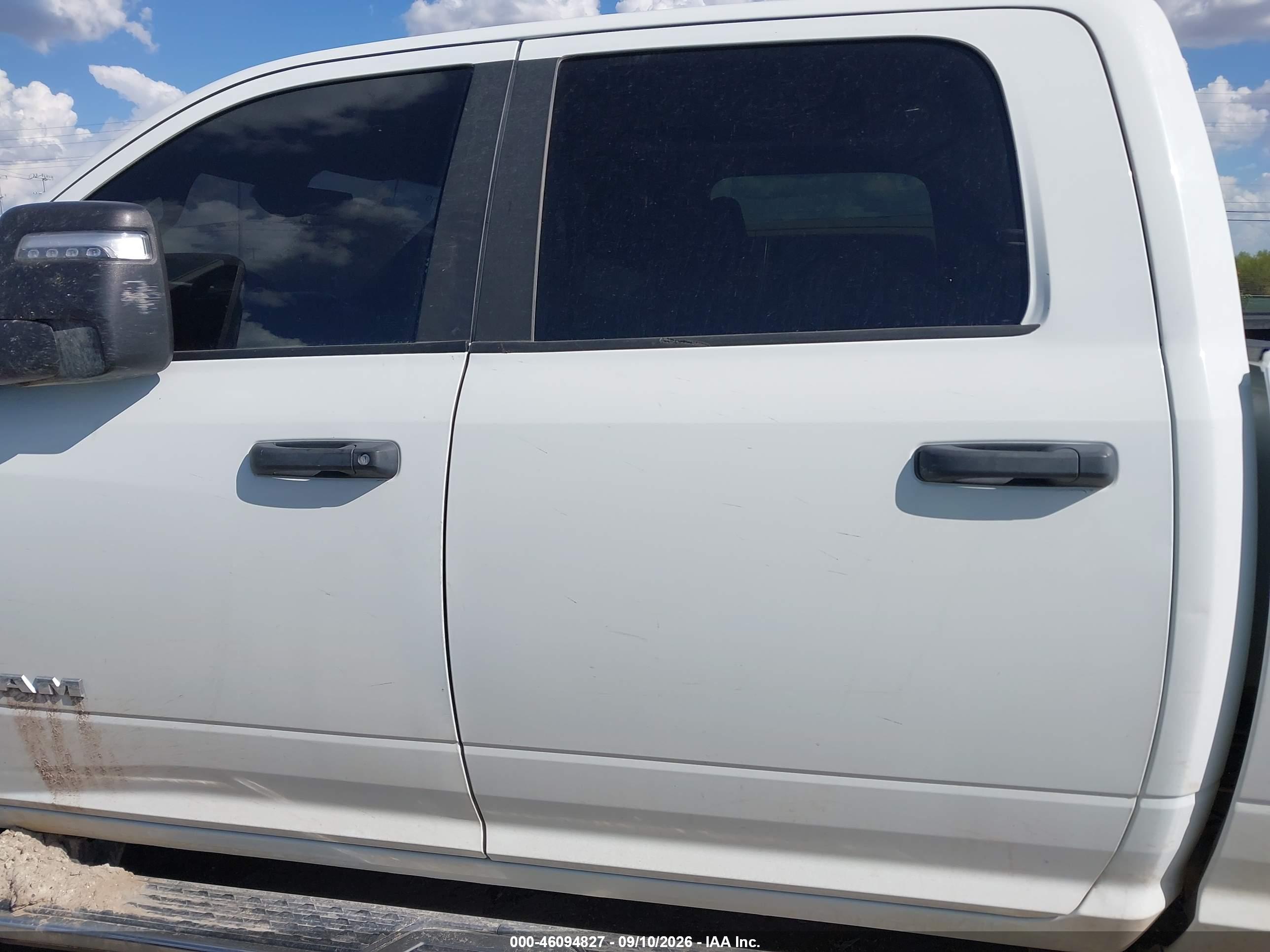 2024 RAM 2500 BIG HORN  4X4 6'4 BOX