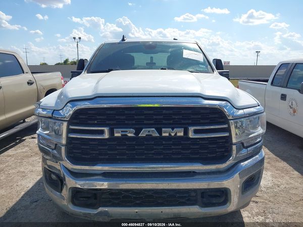 2024 RAM 2500 BIG HORN  4X4 6'4 BOX
