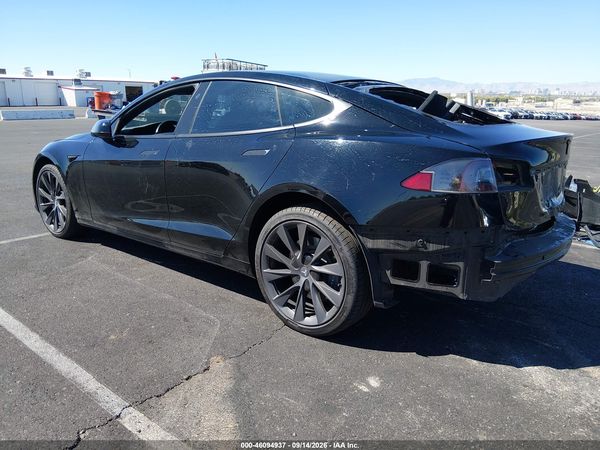 2021 TESLA MODEL S — I3