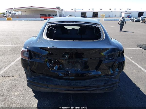 2021 TESLA MODEL S — I119