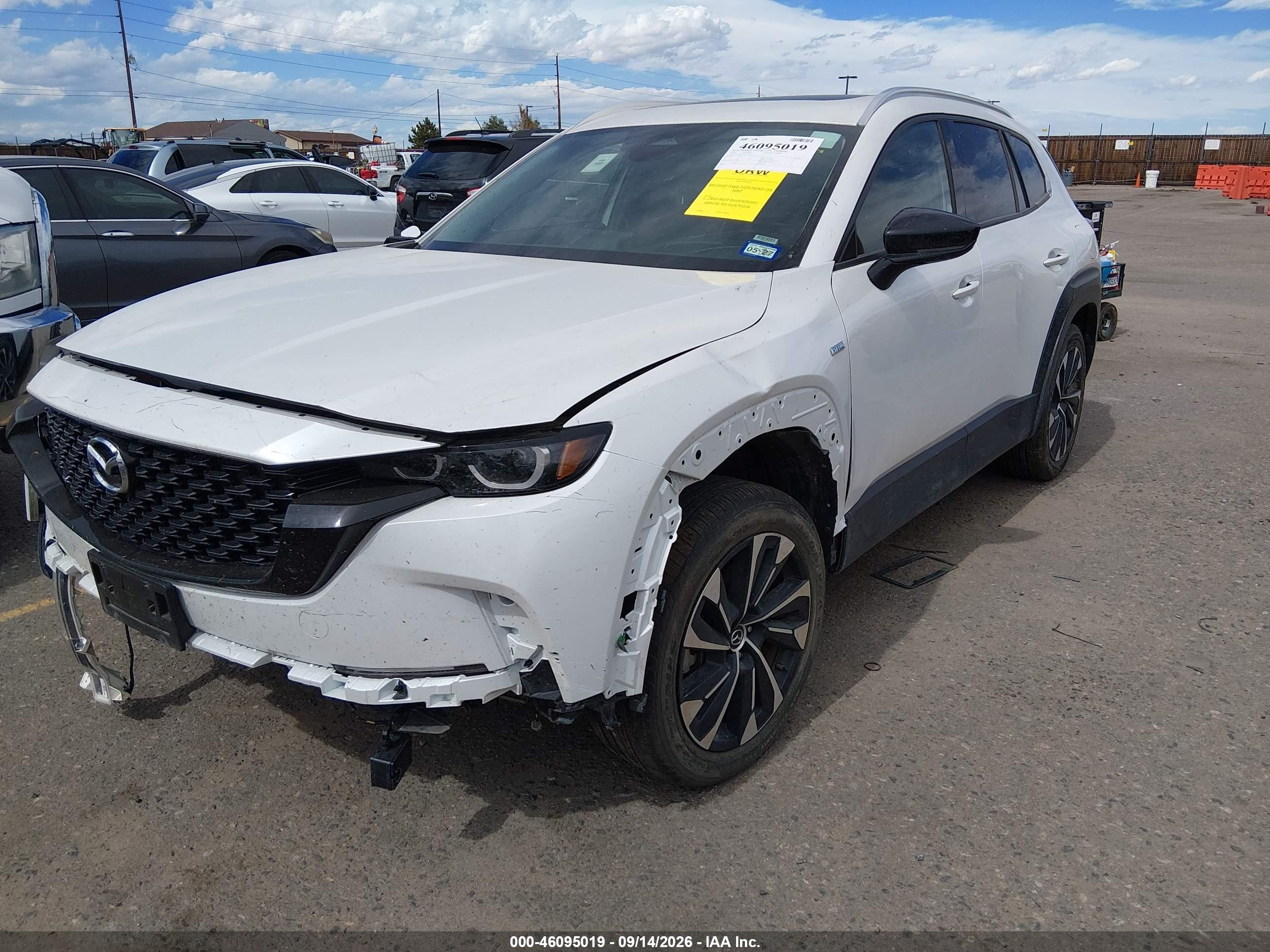 2025 MAZDA CX-50 HYBRID PREMIUM PLUS PACKAGE — I2