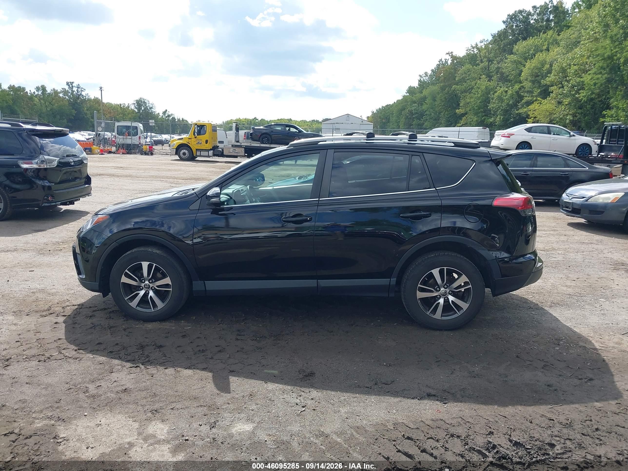 2018 TOYOTA RAV4 XLE