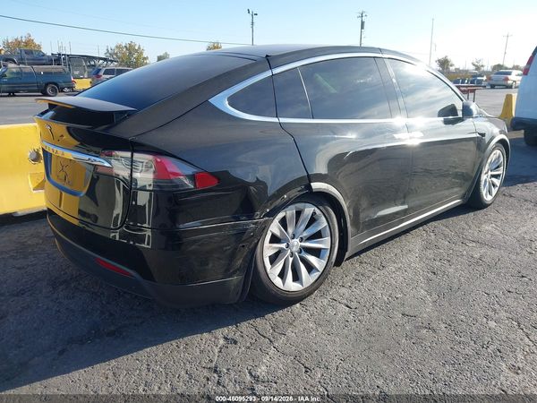 2017 TESLA MODEL X 100D/75D/90D — I4