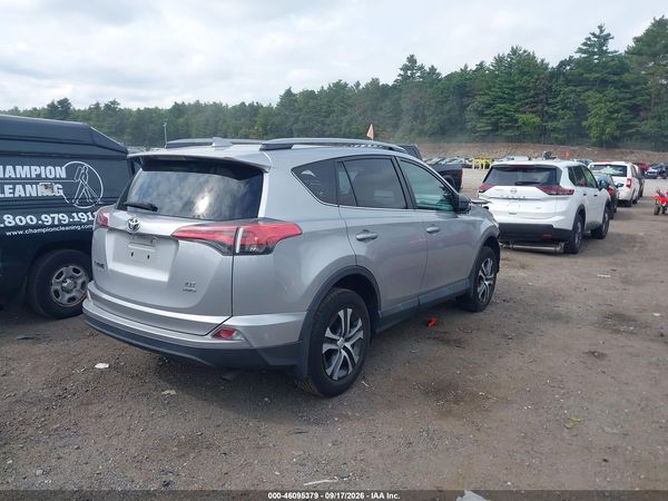 2017 TOYOTA RAV4 LE — I4
