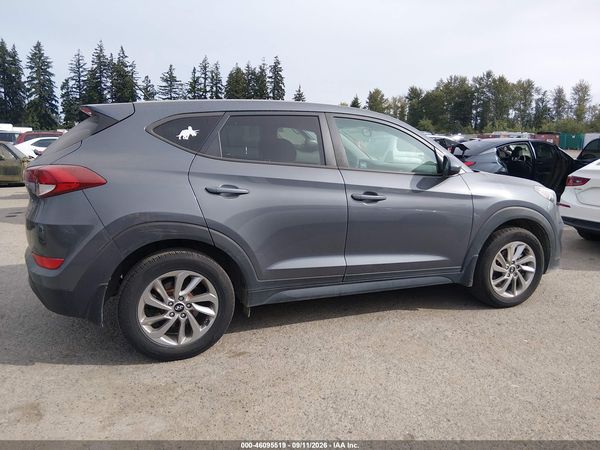 2018 HYUNDAI TUCSON SE