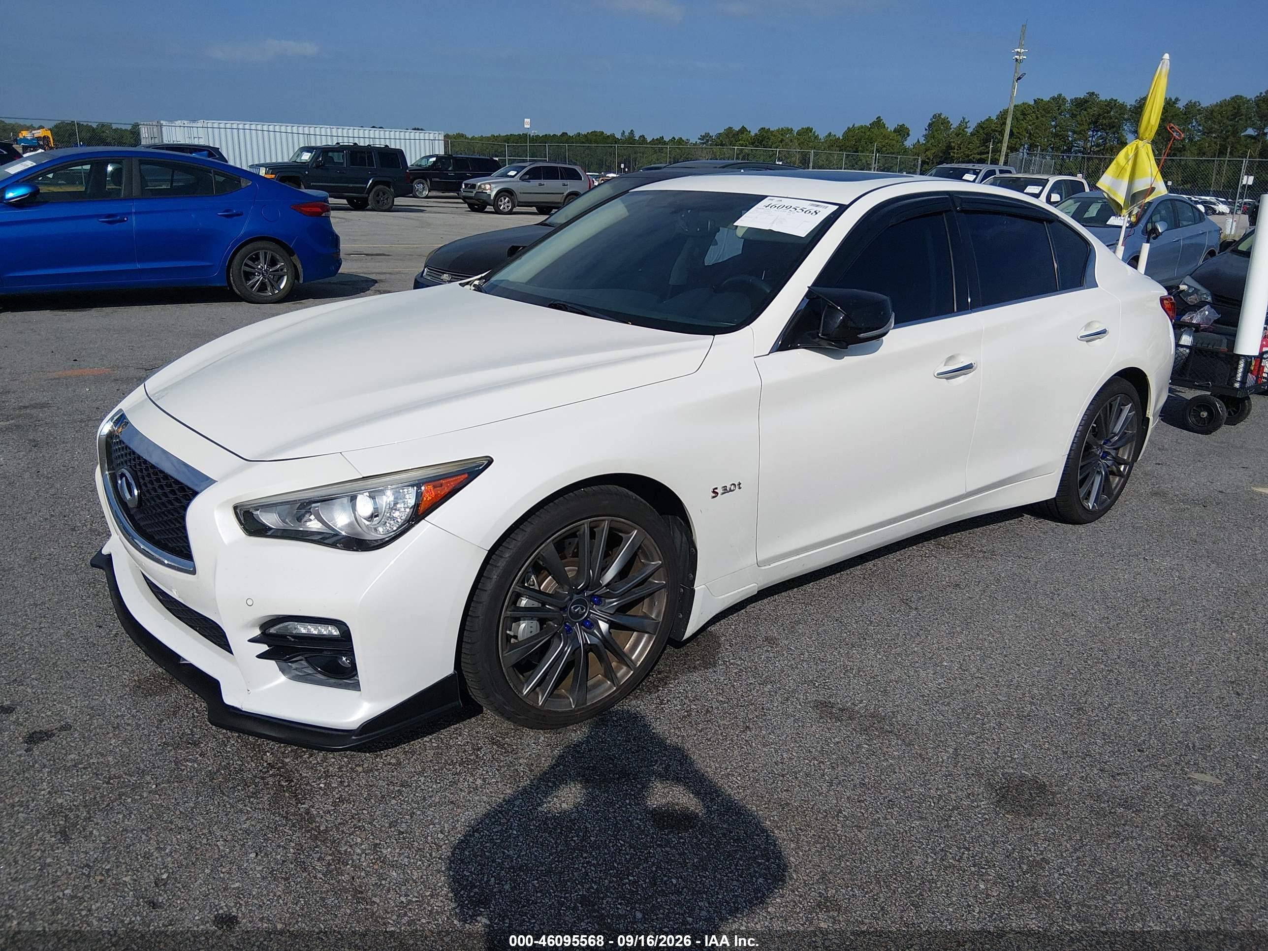 2016 INFINITI Q50 3.0T RED SPORT 400 — I2