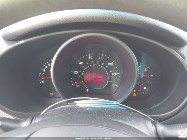 2017 KIA SOUL + — I7