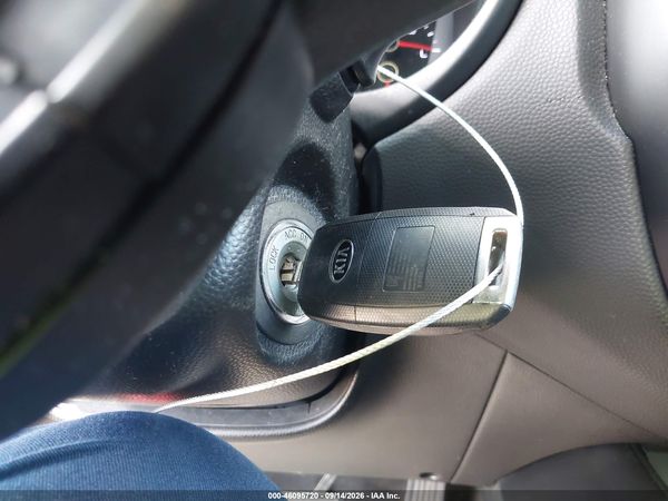 2017 KIA SOUL + — I11