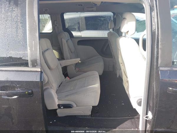 2013 DODGE GRAND CARAVAN SE — I8