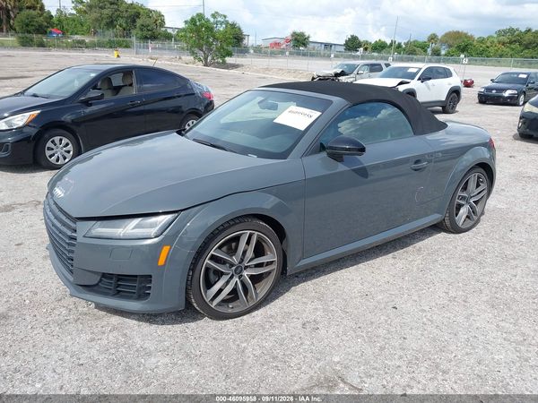 2017 AUDI TT — I2