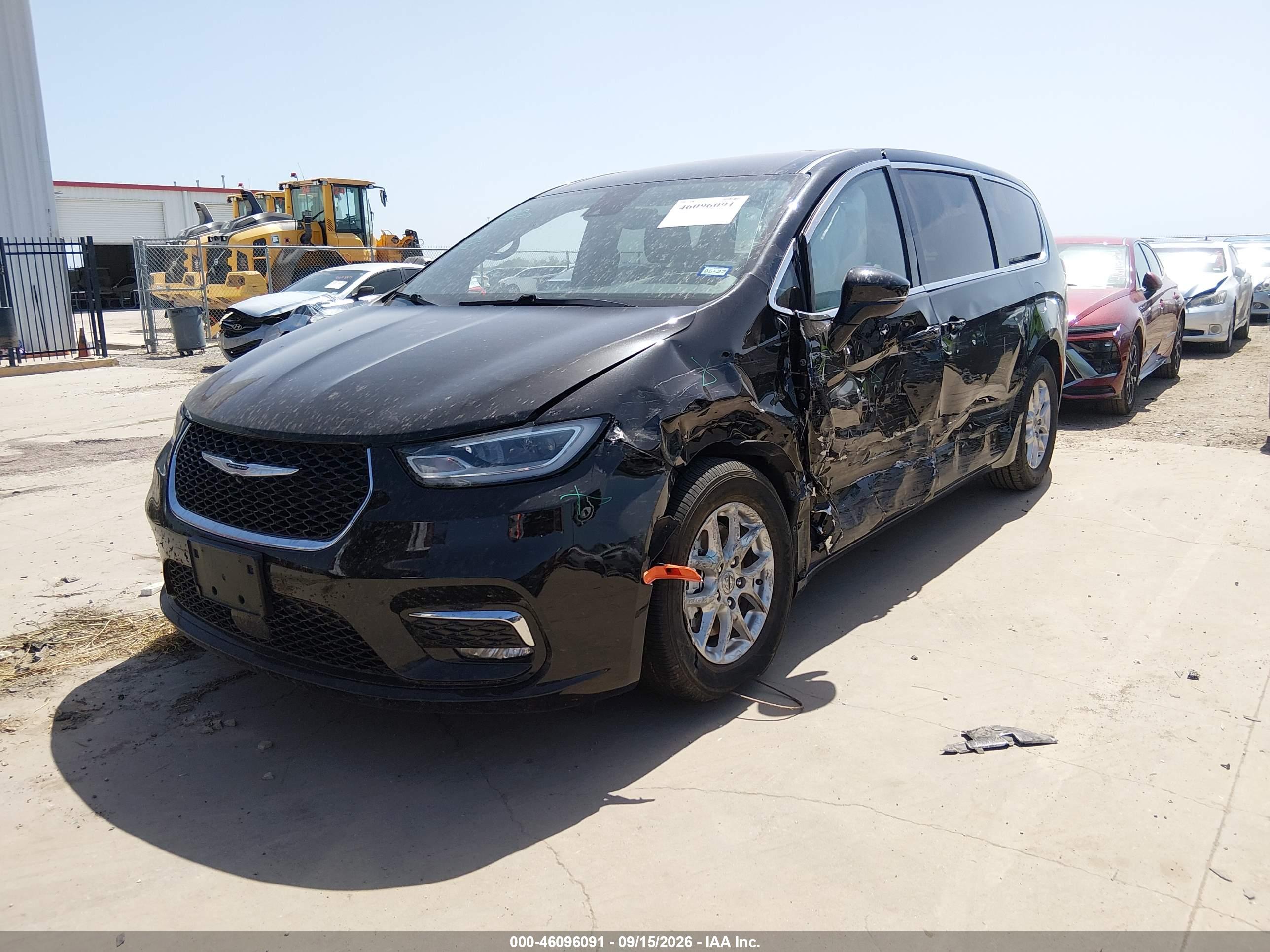 2024 CHRYSLER PACIFICA TOURING — I2