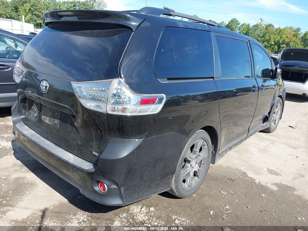 2012 TOYOTA SIENNA SE 8 PASSENGER — I4