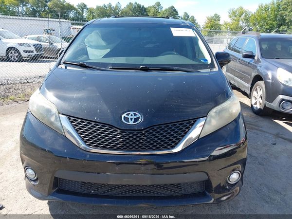 2012 TOYOTA SIENNA SE 8 PASSENGER — I115