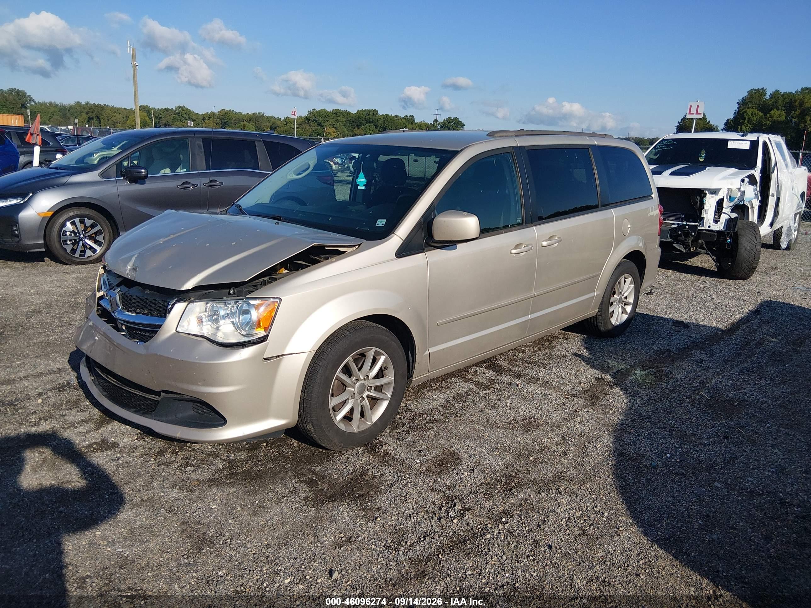 2015 DODGE GRAND CARAVAN SXT — I2