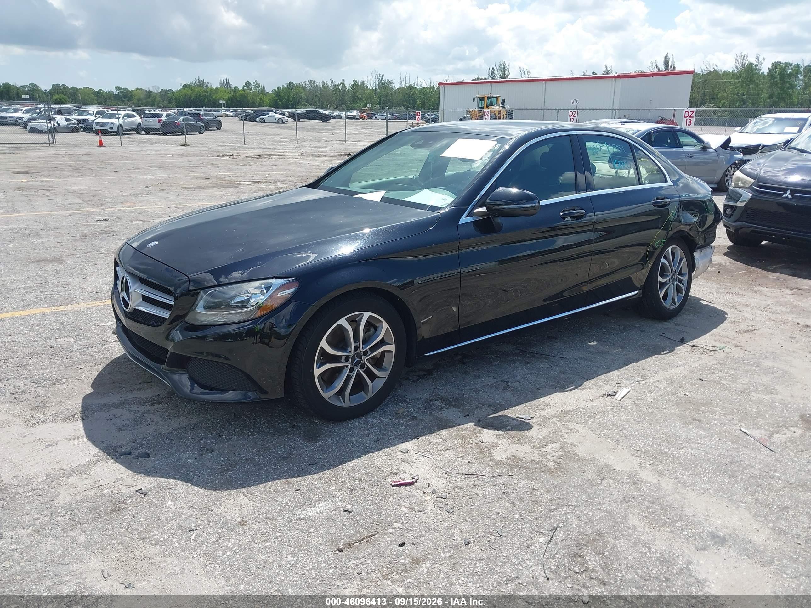 2017 MERCEDES-BENZ C 300 C300 — I2