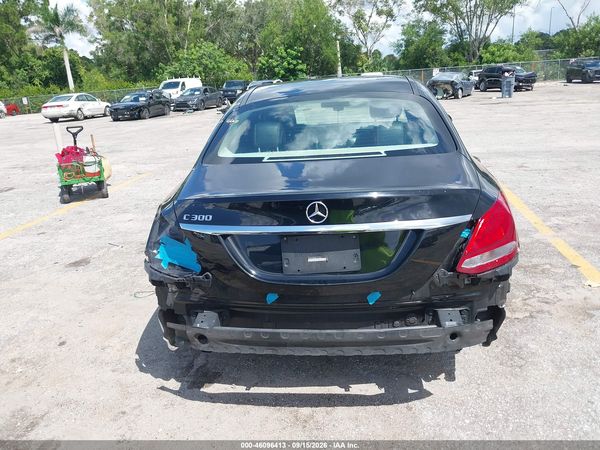 2017 MERCEDES-BENZ C 300 C300 — I119