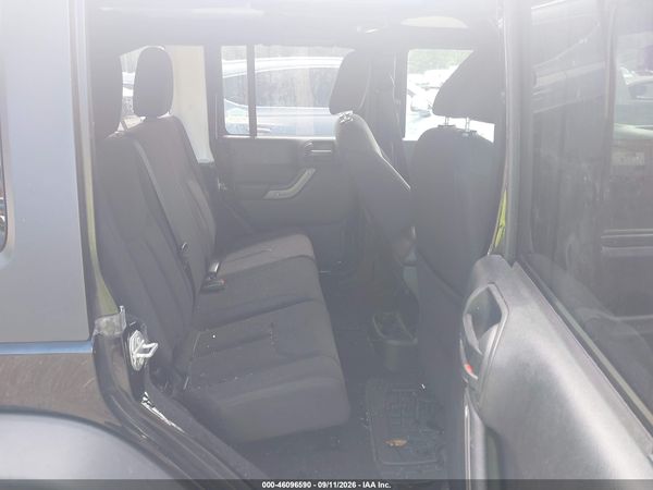 2017 JEEP WRANGLER UNLIMITED SPORT 4X4 — I8