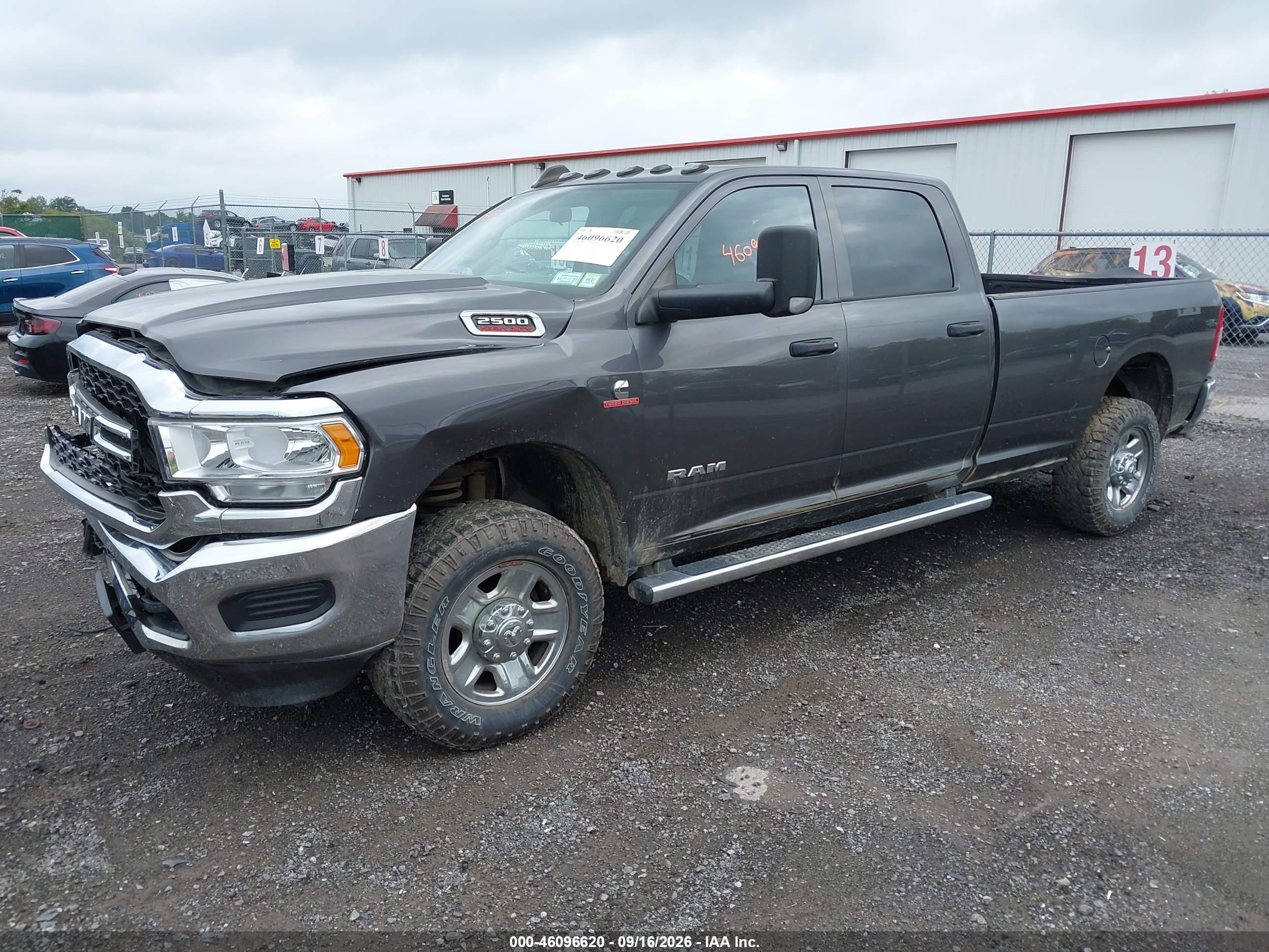 2019 RAM 2500 TRADESMAN  4X4 8' BOX — I2