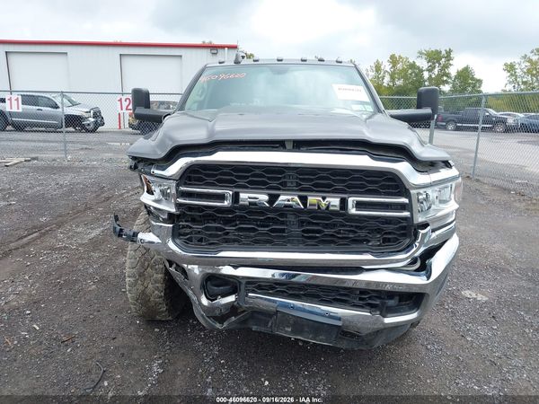 2019 RAM 2500 TRADESMAN  4X4 8' BOX — I115