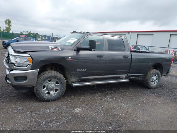 2019 RAM 2500 TRADESMAN  4X4 8' BOX — I117