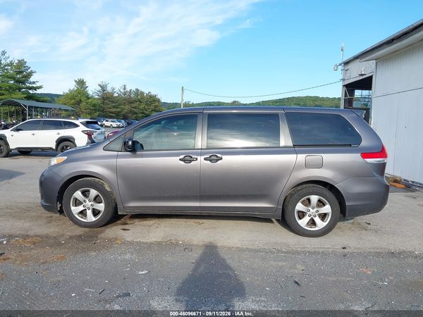 2014 TOYOTA SIENNA L V6 7 PASSENGER — I117