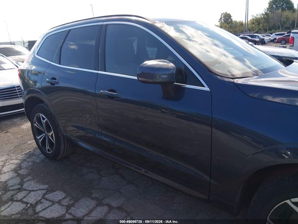 2022 VOLVO XC60 B5 MOMENTUM — I116