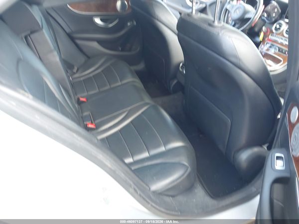 2015 MERCEDES-BENZ C 300 4MATIC — I8