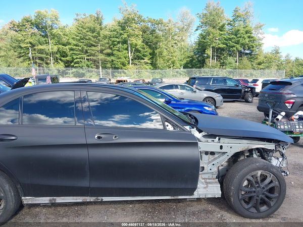 2015 MERCEDES-BENZ C 300 4MATIC — I152