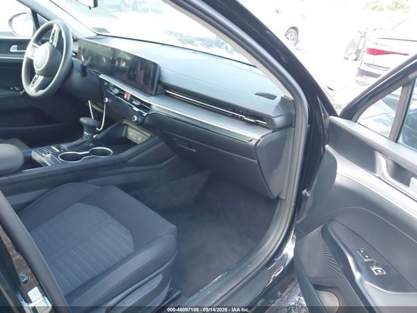 2026 KIA K5 LXS FWD — I5