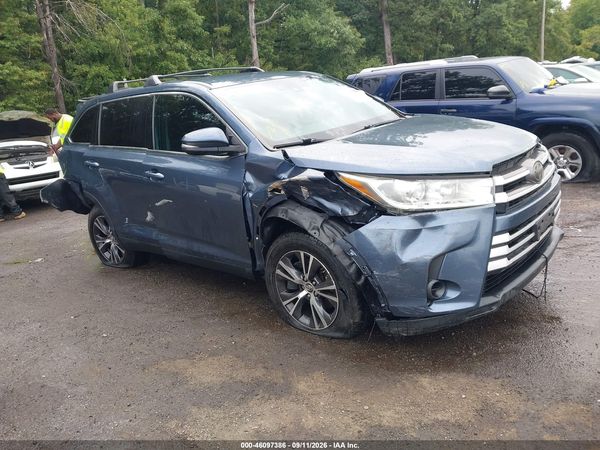 2019 TOYOTA HIGHLANDER LE — I1