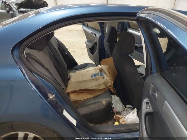 2017 VOLKSWAGEN JETTA 1.4T S — I8