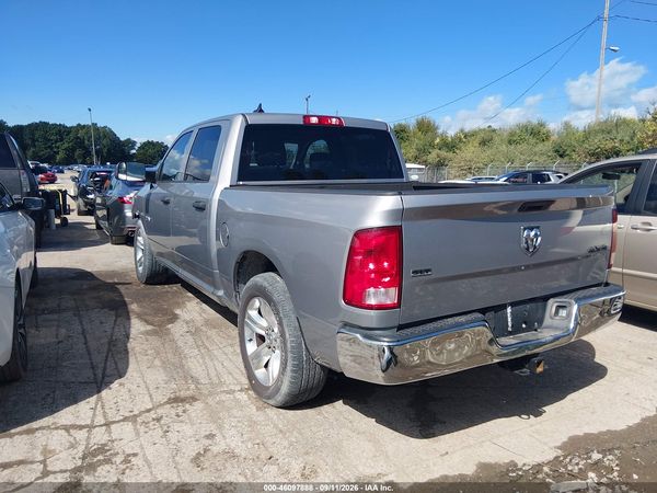 2022 RAM 1500 CLASSIC SLT  4X2 5'7 BOX