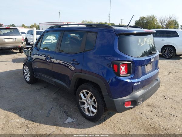 2017 JEEP RENEGADE LATITUDE 4X4 — I3